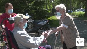 Rajoitusten purkua ja kesätunnelmia Tervaskannon hoivakodissa: 15.07.2020 11.33