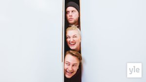 Poikelus, Pehkonen ja Parikka: Yöshow: 25.09.2020 06.30