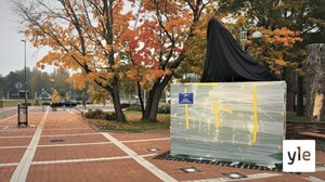 Hiihtäjälegenda Juha Miedon patsas paljastettiin Kurikassa: 26.09.2020 14.37