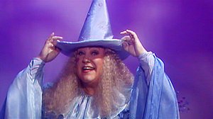 Olga P. Postisen joulukalenteri (S): 01.12.2017 04.55