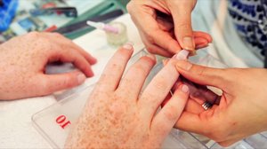 Am I Perfect?: 01.12.2017 06.00