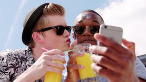 Stage School (S): 15.12.2017 00.01