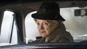 Neiti Marple: Salaperäiset rukiinjyvät (12): 24.12.2017 15.05