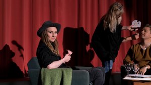 Yksin lavalla: artistihaastattelut: 07.01.2018 03.00