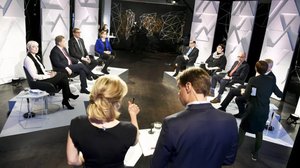 Yle Uutisluokka Triplet: Niinistö Svenska Ylen tentissä: "Vastaisuudessa oltava tarkempi Lähi-idän asevientilupien kanssa": 23.01.2018 09.27