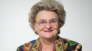 Kansansankari: Laila Hirvisaari: 07.02.2018 23.50