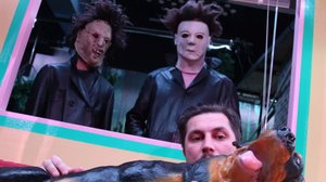 Yle Uutisluokka Triplet: Arki ja Kauhu yhdistää arjen tylsyyden splatteriin: 21.02.2018 13.21