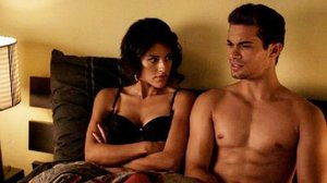 East Los High (12): 31.03.2018 06.00