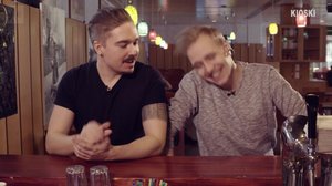 Kioski trending: ”Mä oon juonu joskus vahingossa bensaa” - Baaritiede-sarjassa halkaistaan tällä kertaa lime röökillä ja siirretään pillillä olut pullosta lasiin: 29.03.2018 12.45