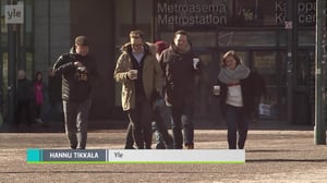 Yle Uutisluokka Triplet: Ylen kysely: Nuoret aikuiset kannattavat vihreitä ja keski-ikäiset demareita: 03.04.2018 12.16