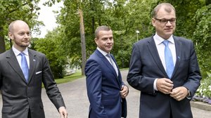 Yle Uutiset suora: Hallitus neuvottelee talouslinjauksista - millaiset verkkokurssit kelpaavat aktiivimalliin?: 10.04.2018 11.53