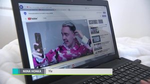 Yle Uutisluokka Triplet: Youtube-tähdet kokevat olevansa vahvoja mielipidevaikuttajia nuorille: 12.04.2018 09.30