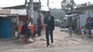 Yle Uutisluokka Triplet: Etiopian tunnetuin toisinajattelija kehottaa Suomea lopettamaan kehitysavun: 13.04.2018 09.58