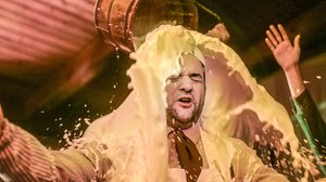 Comedy Central: Corporate (12): 20.04.2018 06.00