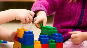 Lokalt live: Daghemspersonal marscherar ut  : 25.04.2018 12.08