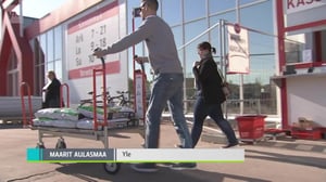 Yle Uutisluokka Triplet: Sää vaikuttaa kuluttajien ostopäätöksiin lähes yhtä paljon kuin rahatilanne: 11.05.2018 10.37