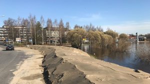 Torniossa taistellaan nousevaa tulvavettä vastaan: 14.05.2018 10.26