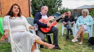 Eleonorin värikäs elämä: 04.06.2018 19.00