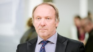 Kansaedustaja Teuvo Hakkarainen oikeudessa: 18.06.2018 09.03