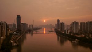 Pikkuinen Guangzhou: 12.08.2018 19.40