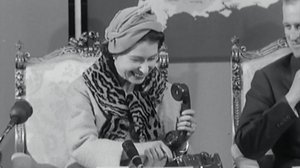 1958 Kuningatar soittaa kaukopuhelun: 27.08.2018 19.55