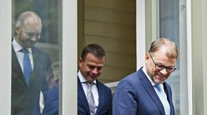 Budjettisopu on syntynyt: "Lex Lindströmiä" jatketaan, sijoitussäästötiliin katto – Yle seuraa budjettiriihen loppuratkaisua: 29.08.2018 15.19