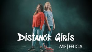 Distance Girls blir intervjuade av Tindra och Neo (S): 14.09.2018 06.52