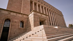 Saadaanko tiedustelulait nopeasti voimaan? - Eduskunta äänestää perustuslain kiireellisestä muuttamisesta: 03.10.2018 14.31