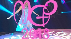 Anna-Karins desigklänning: 07.10.2018 17.50