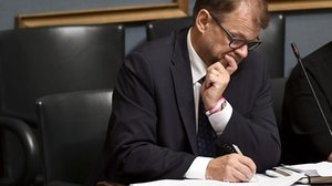 Eduskunta päättää Sipilän hallituksen luottamuksesta irtisanomiskiistassa: 17.10.2018 14.26