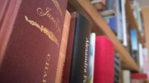 Debatt: Att läsa eller lyssna på böcker: 25.10.2018 12.36