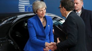 EU-johtajat hyväksyivät Brexitin - katso tiedotustilaisuus : 25.11.2018 14.46