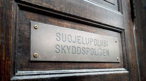 Ovatko uusnatsit uhka Suomelle? Mitä Suojelupoliisi kertoo kansallisen turvallisuuden tilasta?: 10.12.2018 10.07