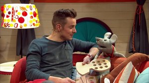 Jontti snickrar ett luffarschack och spelar med Plåstret: 20.01.2019 14.02