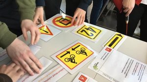 Lokalt live: Se hur niorna klarar av att fixa och greja på Axxell i Karis: 16.01.2019 10.32