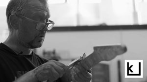 Rakenna soitin!: Hiomapölyä, sahausuria ja toiveikas viritelmä.: 01.02.2019 10.00