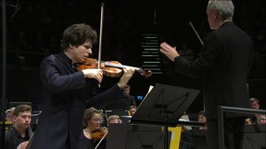 Solistina viulisti Augustin Hadelich: 10.02.2019 16.35