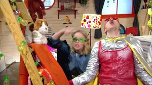 Jontti och Malin som superhjältar: 18.03.2019 06.15