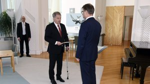 Hallitus eroaa – Yle Uutisten erikoislähetys: 08.03.2019 12.08