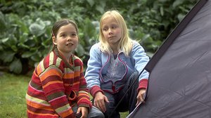 Reetta ja Ronja telttailemassa (S): 14.03.2019 00.01
