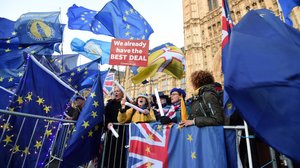 Lontoossa marssitaan uuden brexit-kansanäänestyksen puolesta: 23.03.2019 18.40