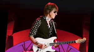 Jeff Beck: Live in Hollywood: 26.04.2019 06.00