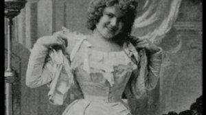 Ajankuvia: Missit, muoti ja surrealismi: 20.05.2019 00.01