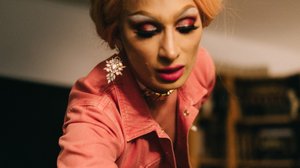 Drag-tähti on yön perhonen: 25.05.2019 06.00