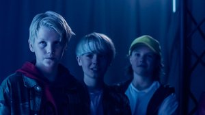 Oliver pettää Mathilden (7): 01.06.2019 00.01