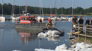 Svenska Yle live: Båt brann på Degerö - H-reg följde med släckningsarbetet: 07.06.2019 09.49