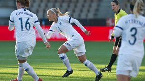 Jalkapallon naisten maaottelu Suomi - Islanti 13.6.: 13.06.2019 21.50