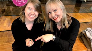 Viulisti Sara Etelävuori esittelee ihanan kimalatavan sordiinon: 18.06.2019 13.19