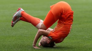 FIFA Dam-VM i fotboll. Åttondelsfinal NED - JPN (svenskt referat): 26.06.2019 00.10