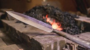 Viikinkikeihäs, lasi, olut: 08.07.2019 06.00